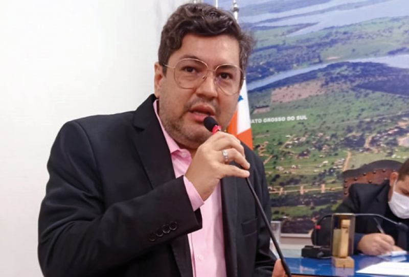 Moysés Chama reivindica a execução de diversos serviços às margens do Loteamento Anduraluá I e II