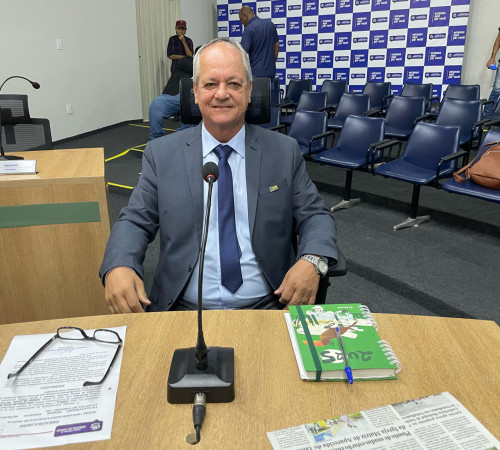 Edson Pinduca solicita melhorias de acesso e iluminação no Loteamento Vale do Paiol