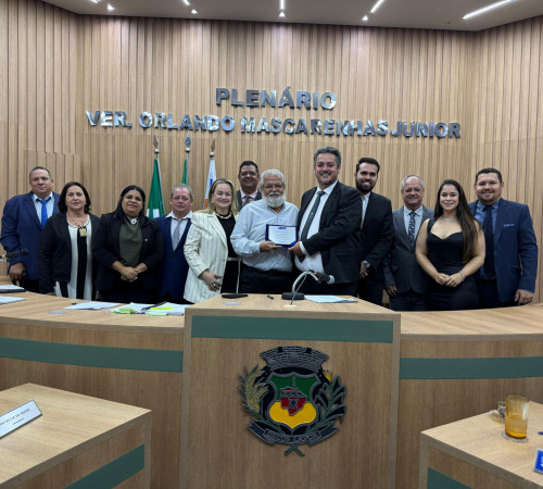 Dr. James Robert Silva é homenageado pelo Legislativo Municipal
