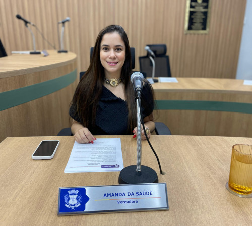 Amanda da Saúde propõe incentivo a professores participantes de programas educacionais