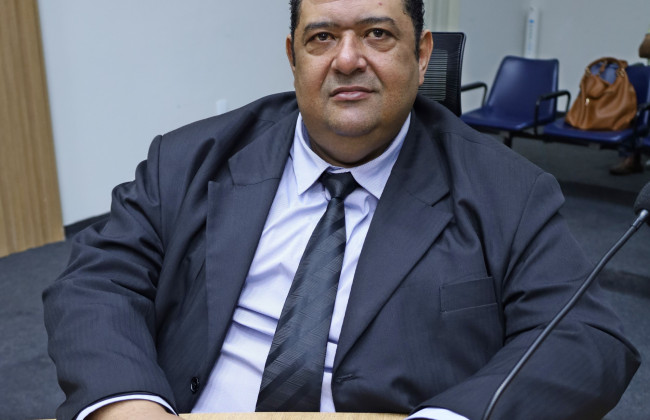 Vereador Maurão propõe criação de Programa Municipal de Primeiro Emprego para jovens