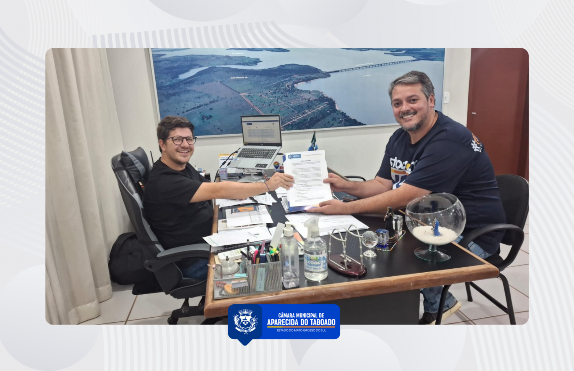 C&acirc;mara Municipal de Aparecida do Taboado entrega ve&iacute;culo &agrave; Prefeitura para refor&ccedil;ar frota administrativa