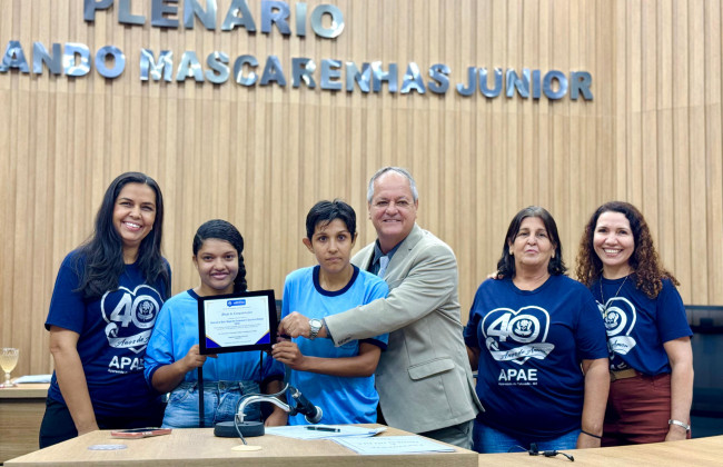 Vereador Pinduca homenageia APAE de Aparecida do Taboado por conquistas hist&oacute;ricas nas Olimp&iacute;adas Nacionais
