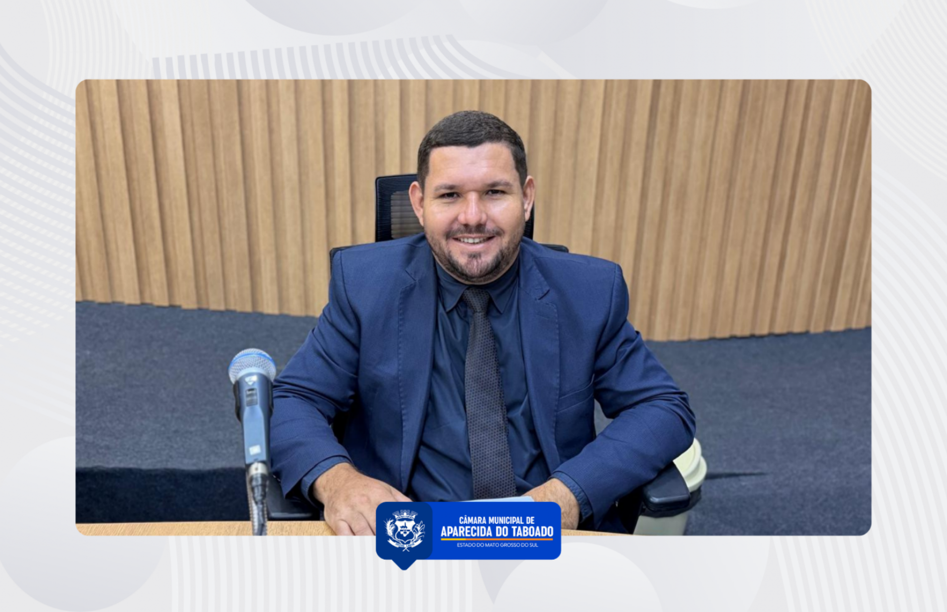 Jucleber Bim solicita pavimenta&ccedil;&atilde;o de rua e amplia&ccedil;&atilde;o da rede el&eacute;trica em Aparecida do Taboado