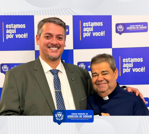 Ber Galter homenageia Padre Jos&eacute; Maria por dedica&ccedil;&atilde;o pastoral e contribui&ccedil;&atilde;o &agrave; comunidade de Aparecida do Taboado
