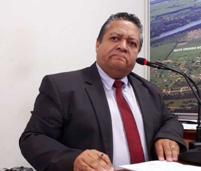 Pastor Ronaldo Néris presta conta de seu trabalho como vereador
