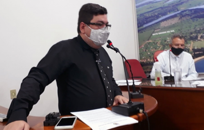 Vereador Moysés Chama reivindica pagamento de insalubridade para profissionais de serviços essenciais ao combate a epide