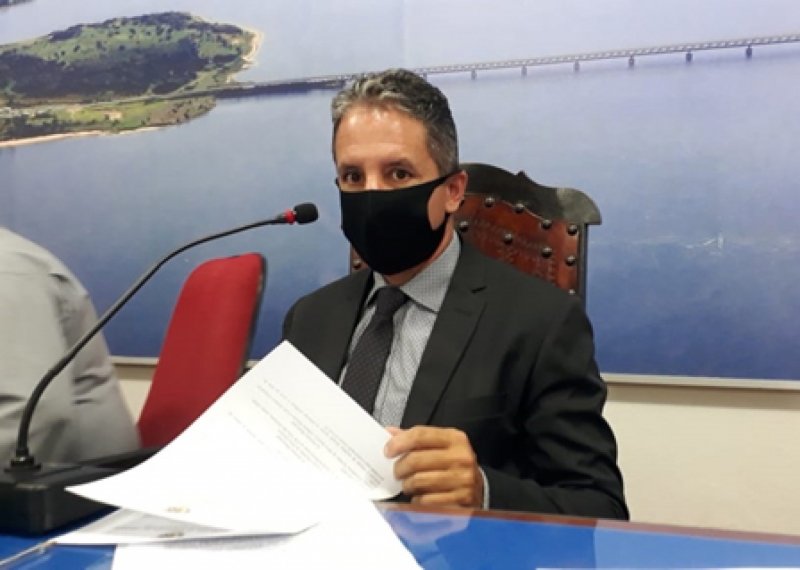 Gustavo Neira pede aquisição de área de terras para atendimento ao Microempreendedor Individual