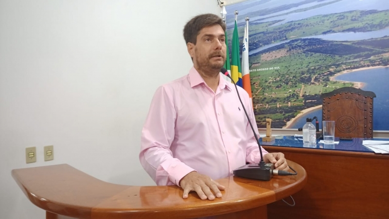 Vereador Márcio cobrou a secretaria de Saúde no sentido de que melhore o atendimento nos ESF´s da Vila Pereira e Jardim 