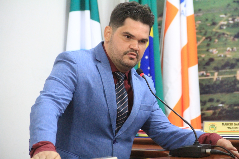 Vagner Panela quer colocação de alambrado e calçamento no CMEI “Adalberton Rodrigues”